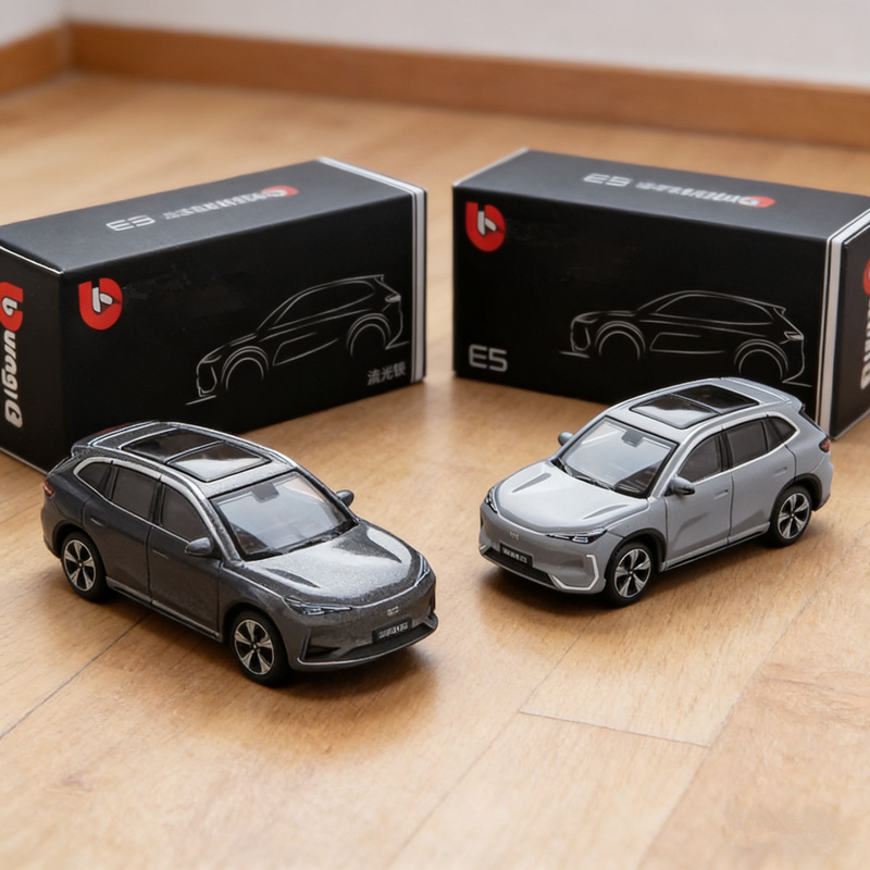 Renewable Energy Kids - Bburago 1:64 Geely E5 EX5 Alloy